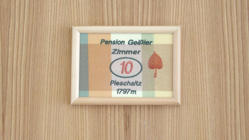 Pension Geissler-Reicher Oberwoelz Stadt Bagian luar foto